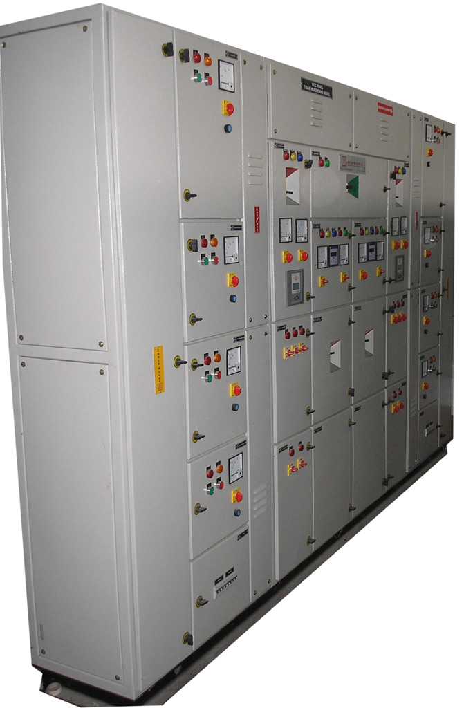 Motor Control Center (MCC) with Integrated Automatic Power Factor Control (APFC) Panel